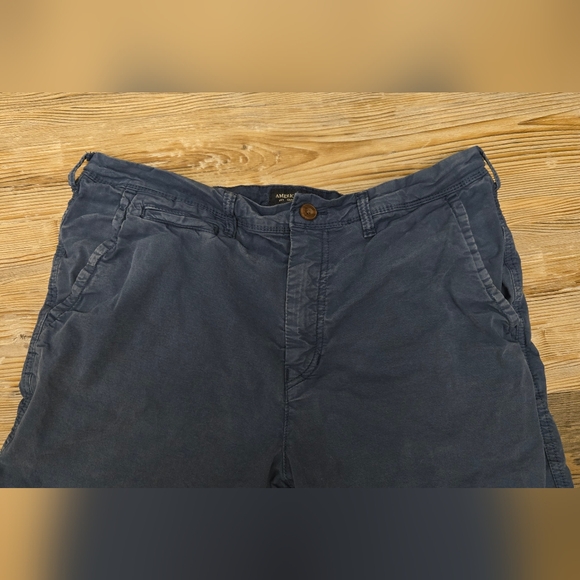 American Eagle Outfitters, Men's size 34, Navy Shorts, Dressy, Next Level Flex - Picture 2 of 9